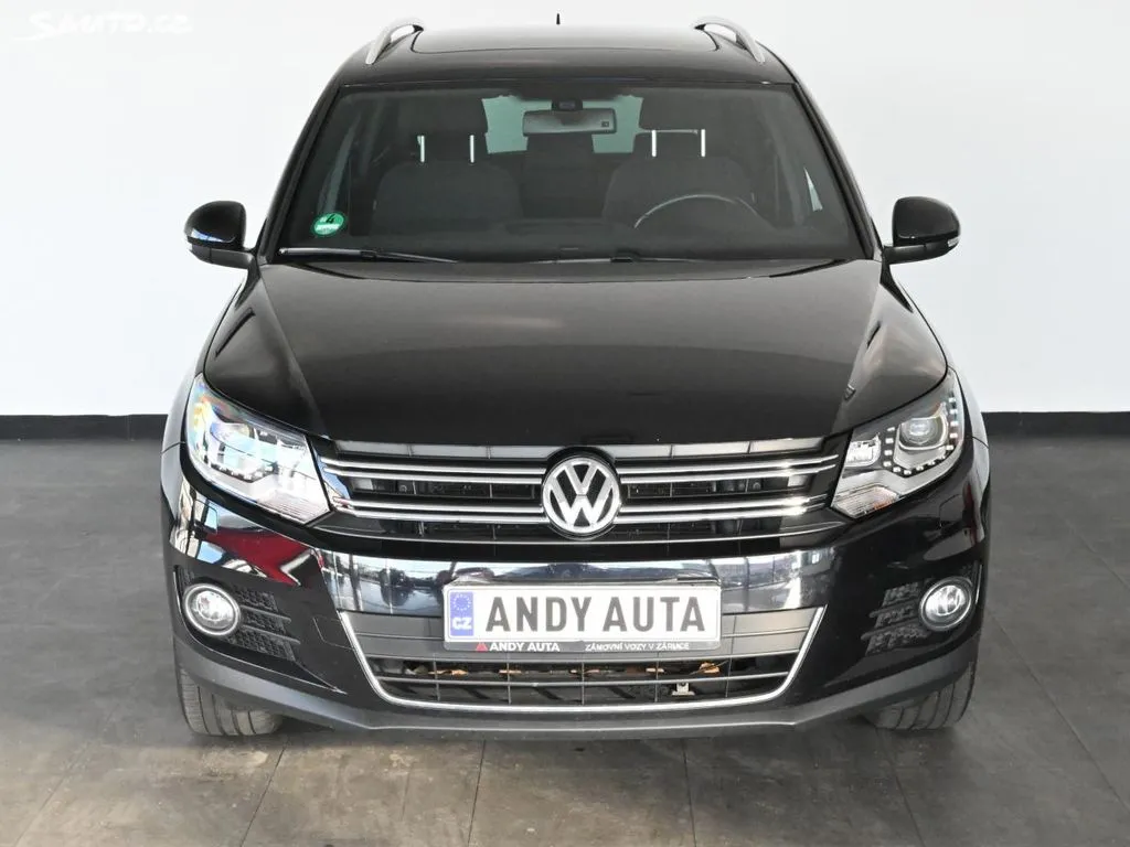 Volkswagen Tiguan 2,0 TDI 103kW SPORT Bi-XEN Zár Image 2